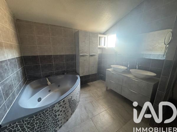 Maison à vendre 4 pièces 105,25 m² Saint-Maurice-de-Lignon