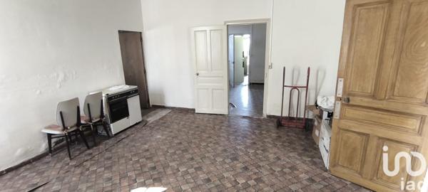 House for sale 6 rooms 72 m² Fours