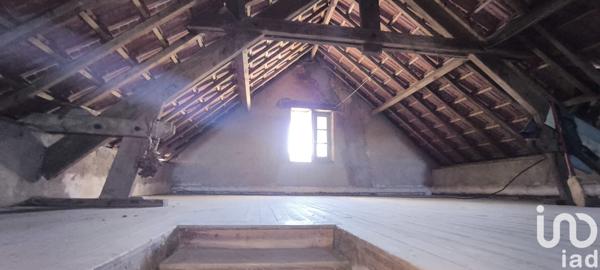 House for sale 6 rooms 72 m² Fours