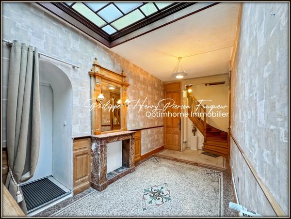 Maison bourgeoise à vendre – 7 pièces – 203 m² – Lille Wazemmes 59000