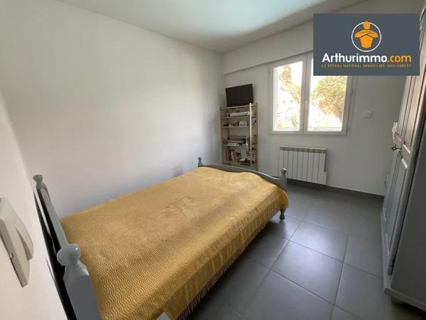 Vente                                                      Maison
                        
                     5 pièces                      132 m2                     à Arbellara