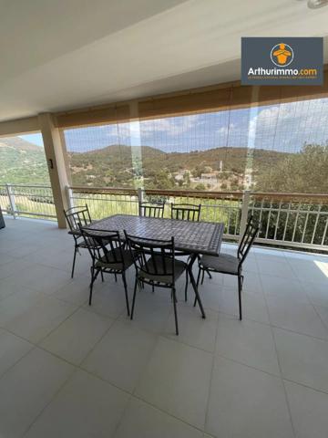 Vente                                                      Maison
                        
                     5 pièces                      132 m2                     à Arbellara