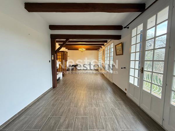 Maison T8 de 240m2 sur un terrain de 1 700m2 - Secteur Carnoux-en-provence