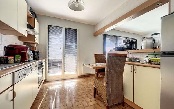 Appartement à louer    2 pièces • 63,86 m2 Montluçon