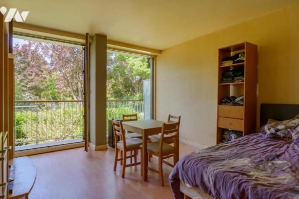 MALAKOFF / ÉTIENNE DOLET- APPARTEMENT 2 PIÈCES VENDU LOUÉ + PARKING + CAVE