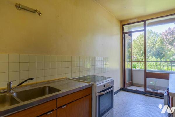 MALAKOFF / ÉTIENNE DOLET- APPARTEMENT 2 PIÈCES VENDU LOUÉ + PARKING + CAVE
