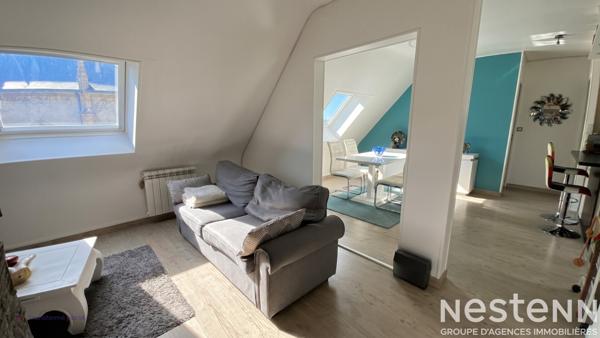 Appartement 3 pièces centre bourg de Pluneret au dernier étage d'un petit immeuble