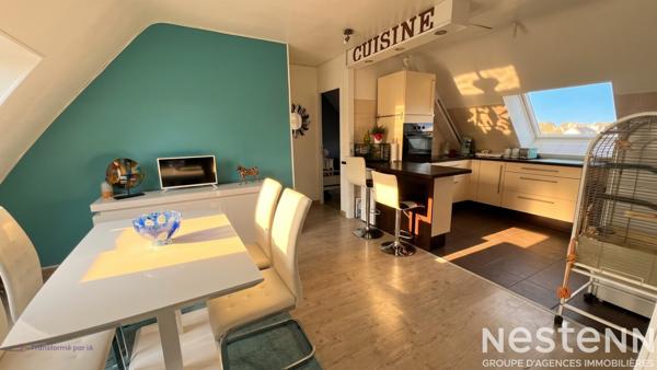 Appartement 3 pièces centre bourg de Pluneret au dernier étage d'un petit immeuble