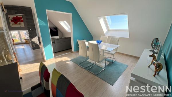 Appartement 3 pièces centre bourg de Pluneret au dernier étage d'un petit immeuble