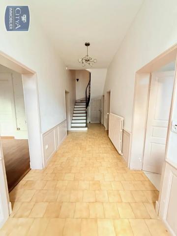 Maison à vendre 8 pièces 270m²