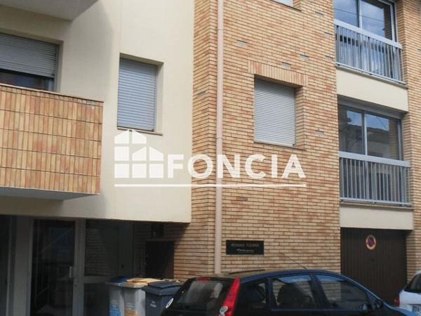 Location Studio 26.4 m² - 25 RUE FLEURUS Agen 47000