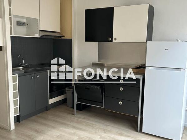 Location Studio 26.4 m² - 25 RUE FLEURUS Agen 47000