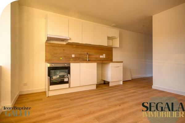 Carmaux (81400) Appartement T2 entièrement refait à neuf – cour privée et stockage – DPE B