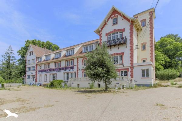Château à vendre 2 600 000 € Septeuil 18 p 2 100 m² DPE E