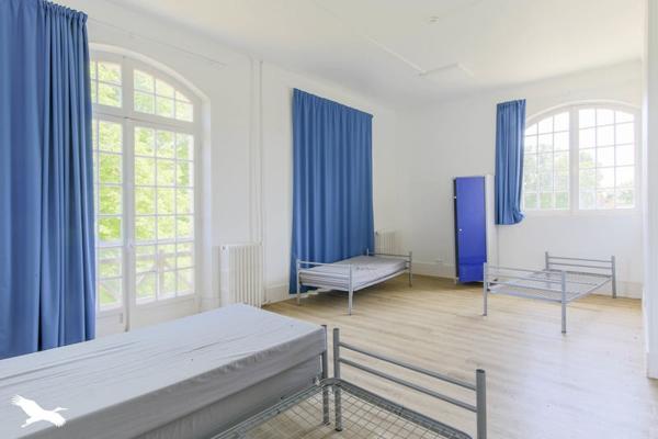 Château à vendre 2 600 000 € Septeuil 18 p 2 100 m² DPE E
