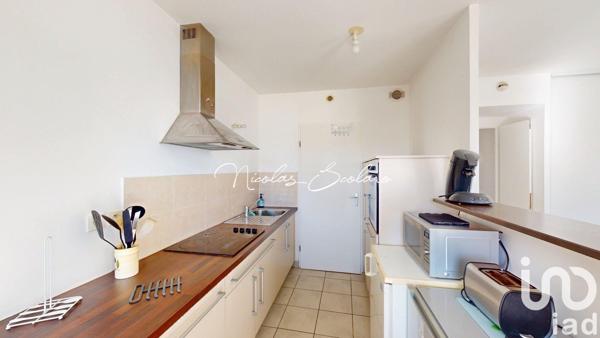 Appartement 3 pièces de 69 m² à Cavaillon (84300)