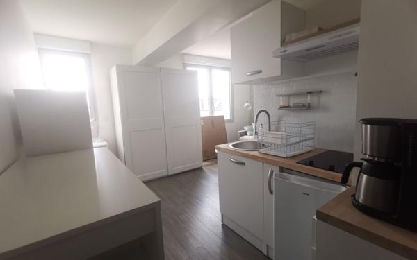 Appartement à louer    1 pièce • 21,26 m2 Massy