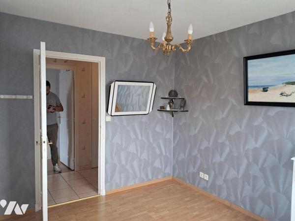 A VENDRE EXCLUSIVITE  BEL APPARTEMENT AVEC TERRASSE, JARDINET, PLACE DE PARKING,RESIDENCE SECURISEE 