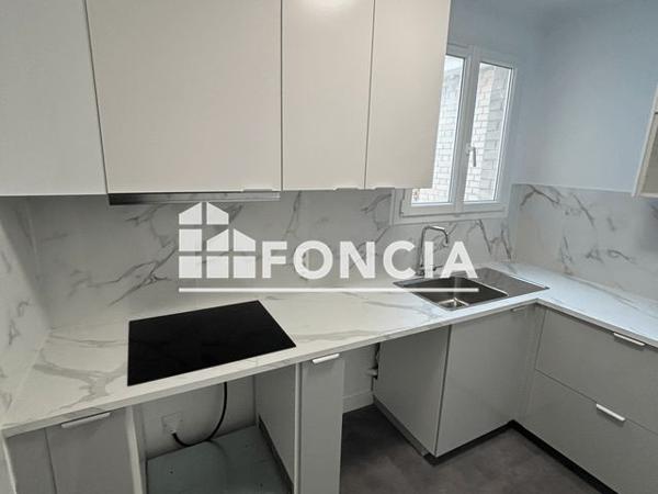 Location Appartement 2 pièces 50.37 m² - 6 rue Anatole France Courbevoie 92400