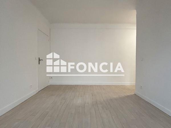 Location Appartement 2 pièces 50.37 m² - 6 rue Anatole France Courbevoie 92400