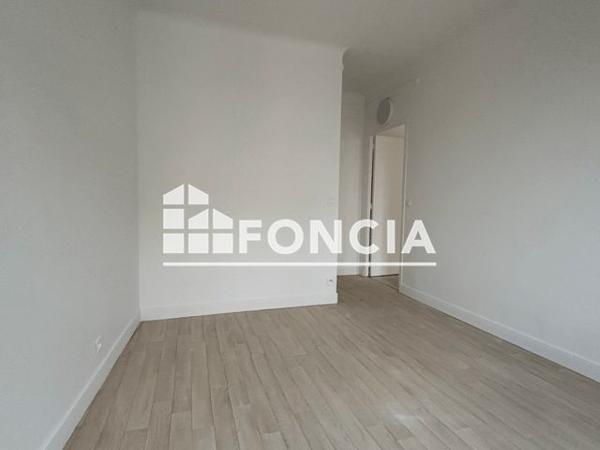 Location Appartement 2 pièces 50.37 m² - 6 rue Anatole France Courbevoie 92400
