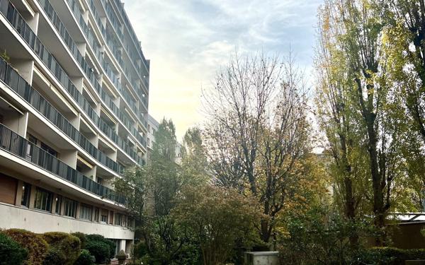 Appartement à vendre    2 pièces • 12,75 m2 Paris 20