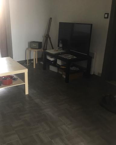 Lille (59800) F2 dernier étage à prox de la Catho