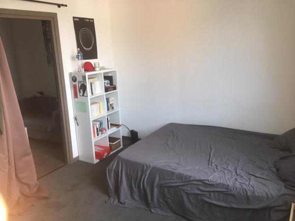 Lille (59800) F2 dernier étage à prox de la Catho