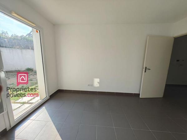 Appartement Roquebrune Sur Argens  proche GOL - 2 pièces - Parking-Piscine