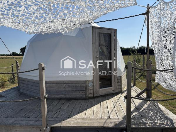 Logements insolites et espace Bien-Être prêt à louer.