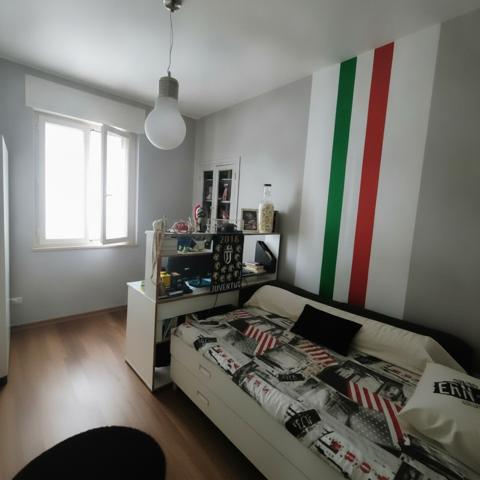 Maison
                                                                                                                                                                                                                                                                                                                        9 pièce(s)                                                                                                                                                                                                          4 chambre(s)                                                                                                                                                                                                          290  m²