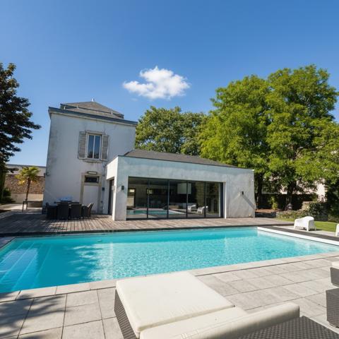 Maison
                                                                                                                                                                                                                                                                                                                        9 pièce(s)                                                                                                                                                                                                          4 chambre(s)                                                                                                                                                                                                          290  m²