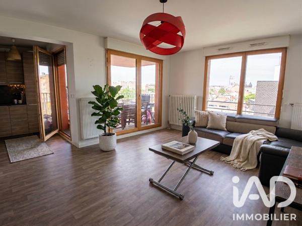 Location appartement 3 pièces 65 m² Ivry-sur-Seine