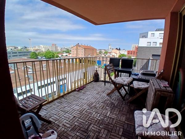 Location appartement 3 pièces 65 m² Ivry-sur-Seine
