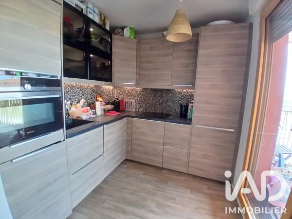 Location appartement 3 pièces 65 m² Ivry-sur-Seine