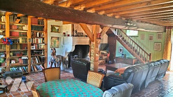 L'étude notariale vous propose en exclusivité cette fermette située toute proche de Courtenay (45)