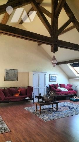 L'étude notariale vous propose en exclusivité cette fermette située toute proche de Courtenay (45)