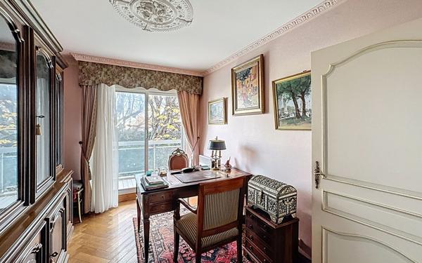 Appartement à vendre    4 pièces • 105,20 m2 Biarritz