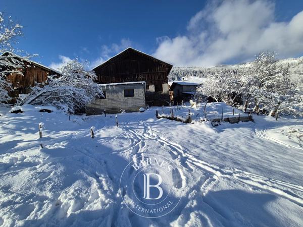 Les Allues, Grange  300 m² à vendre