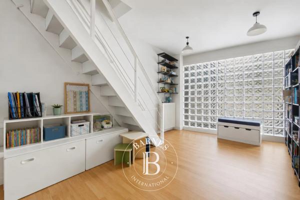 Chennevières-sur-Marne, Maison 5 Chambres -  230 m² à vendre