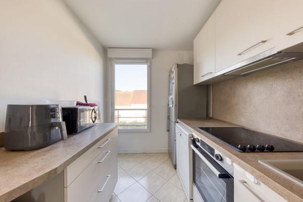 Appartement Pontault Combault 4 pièce(s) 80.7 m2