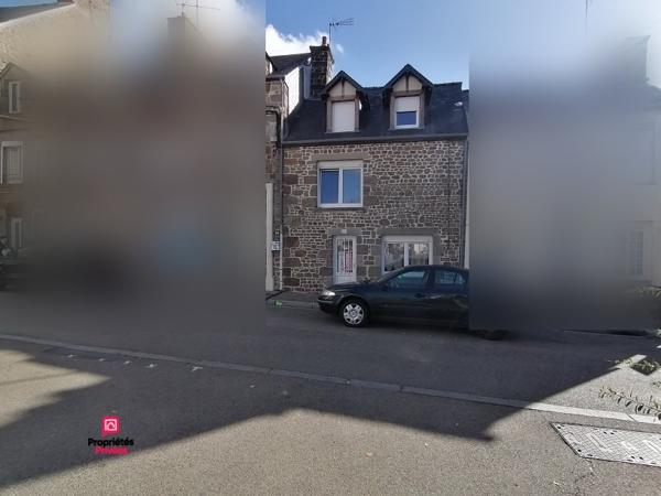 LA FERTE MACE (61600) Maison 3 pièces, 2 chambres , 67 m2 environ . Prix 65 000 honoraires  8,33% inclus à la charge de l'acquéreur, soit 60 000  hors honoraires