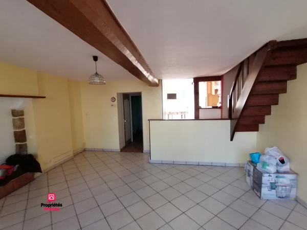 LA FERTE MACE (61600) Maison 3 pièces, 2 chambres , 67 m2 environ . Prix 65 000 honoraires  8,33% inclus à la charge de l'acquéreur, soit 60 000  hors honoraires