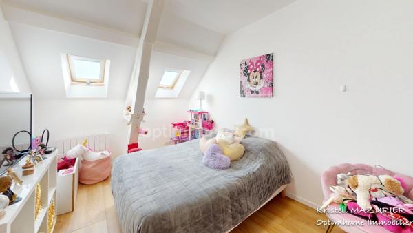 BAISSE DE PRIX POUR CE TRES BEL APPARTEMENT LUMINEUX AVEC 3 CHAMBRES, VUE DEGAGEE ET JARDIN COLLECTIF
