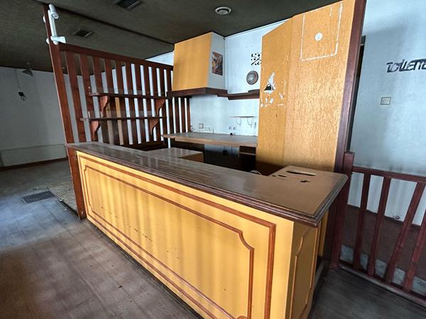 Local commercial Poitiers Centre – 102,16 m²