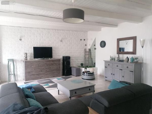 Maison à vendre à Andilly en Charente-Maritime (17230), ref : VD/598   
Sérigny