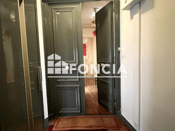 À vendre Appartement 4 pièces 75.78 m² - Paris 75010