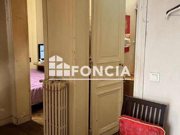 À vendre Appartement 4 pièces 75.78 m² - Paris 75010