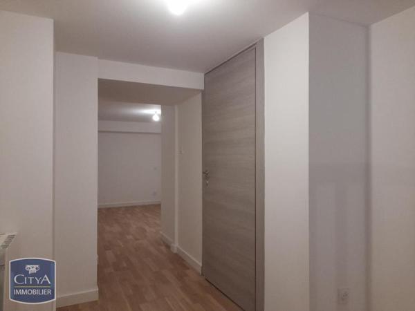 Appartement à louer 2 pièces 42.78m² Mâcon (71000)