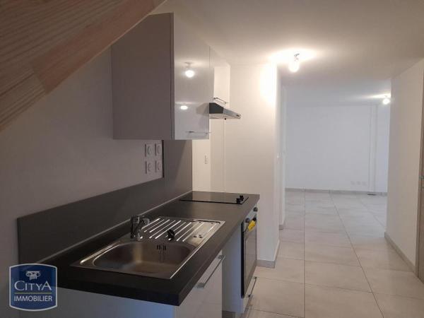 Appartement à louer 2 pièces 42.78m² Mâcon (71000)